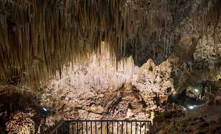 zeytintaşı mağarası